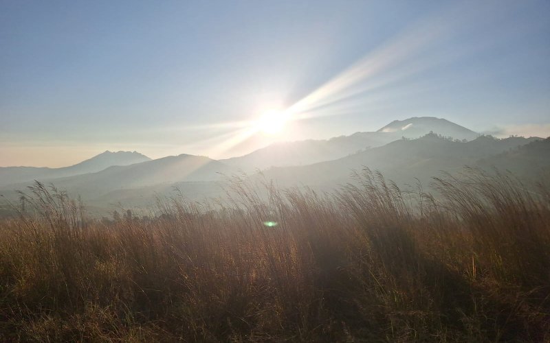 Bali holiday trip price to Ijen crater and Bromo tour package Bali holiday trip price to Ijen crater and Bromo tour package Bromoijencratertour.com